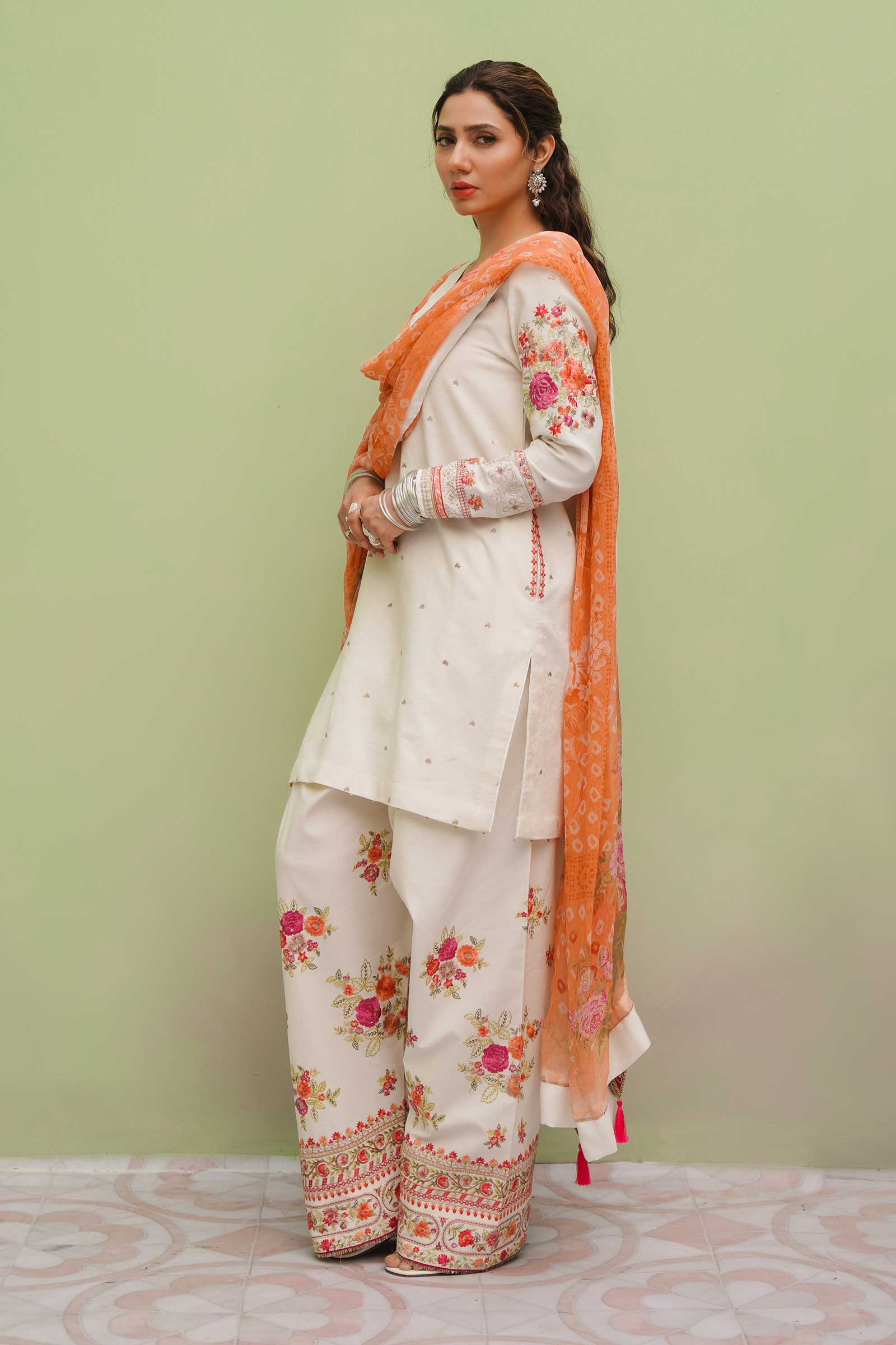 Zara Shahjahan-Embroidered Unstitched Lawn 3 PC with Embroidered Trouser