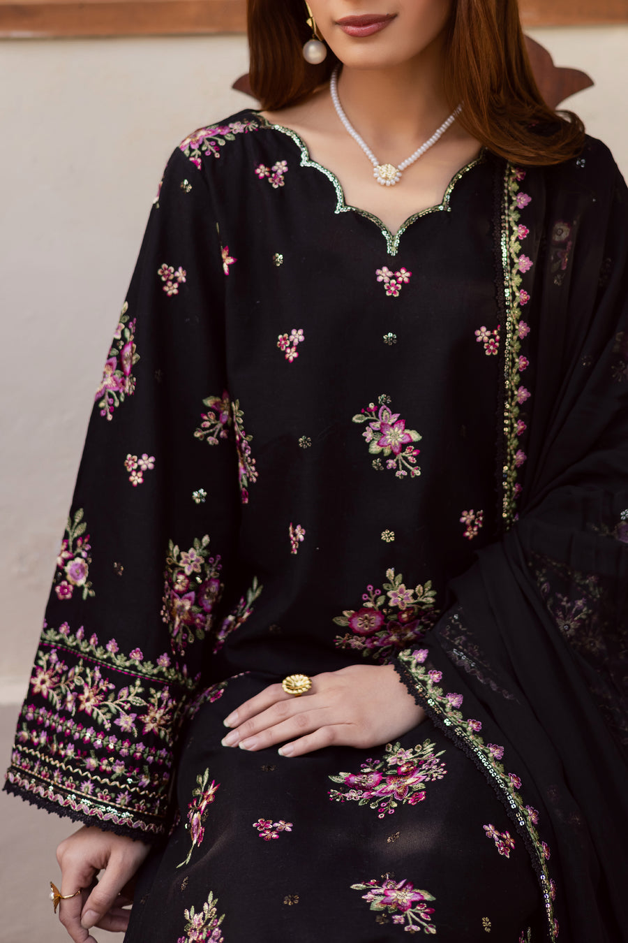 Black Pink 3Pc - Embroidered Lawn 3PC