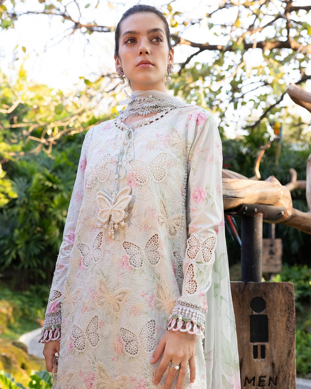 Maria B- Chikankari Embroidered Lawn Unstitched 3pc with Ready to wear Chiffon Dupatta