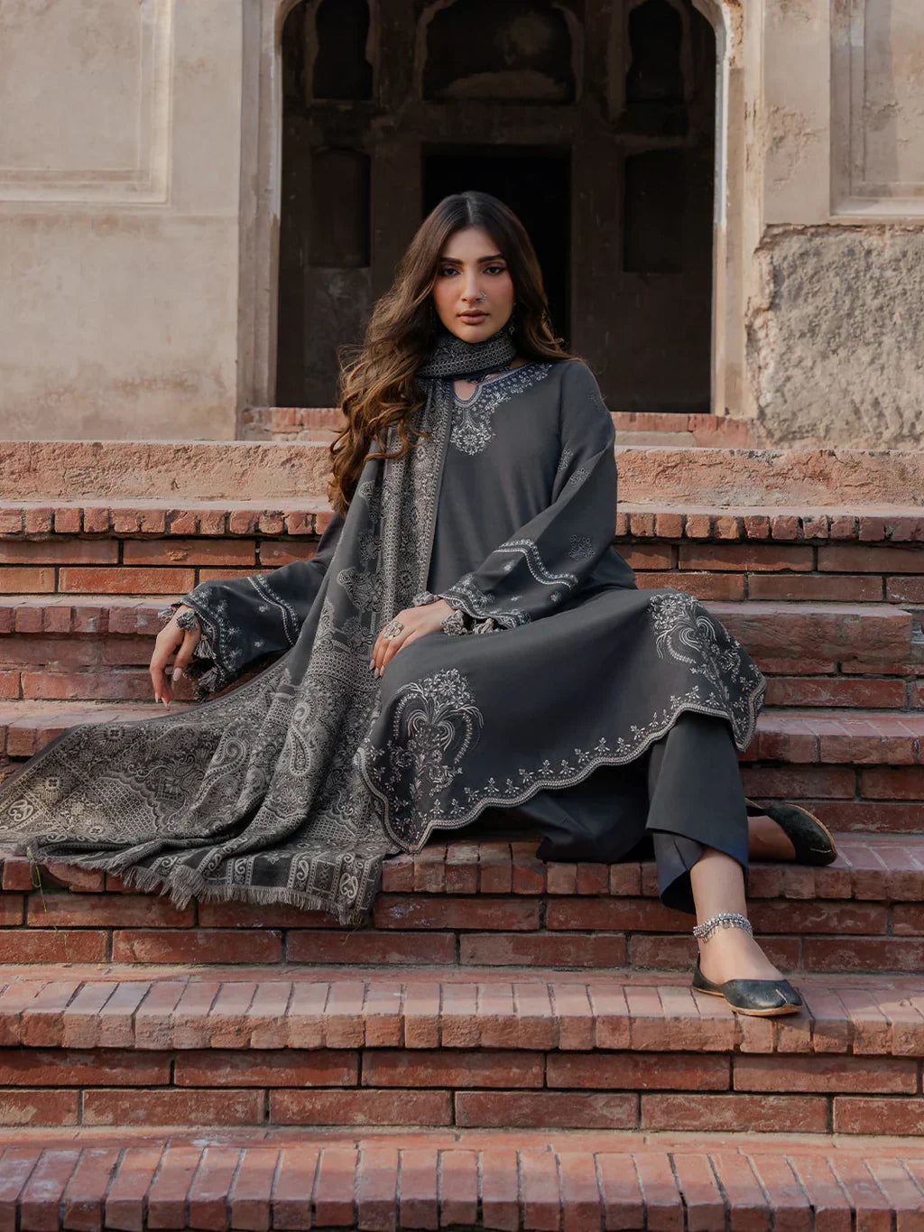 Izel-Embroidered Lawn 3PC with Digital Printed Dupatta