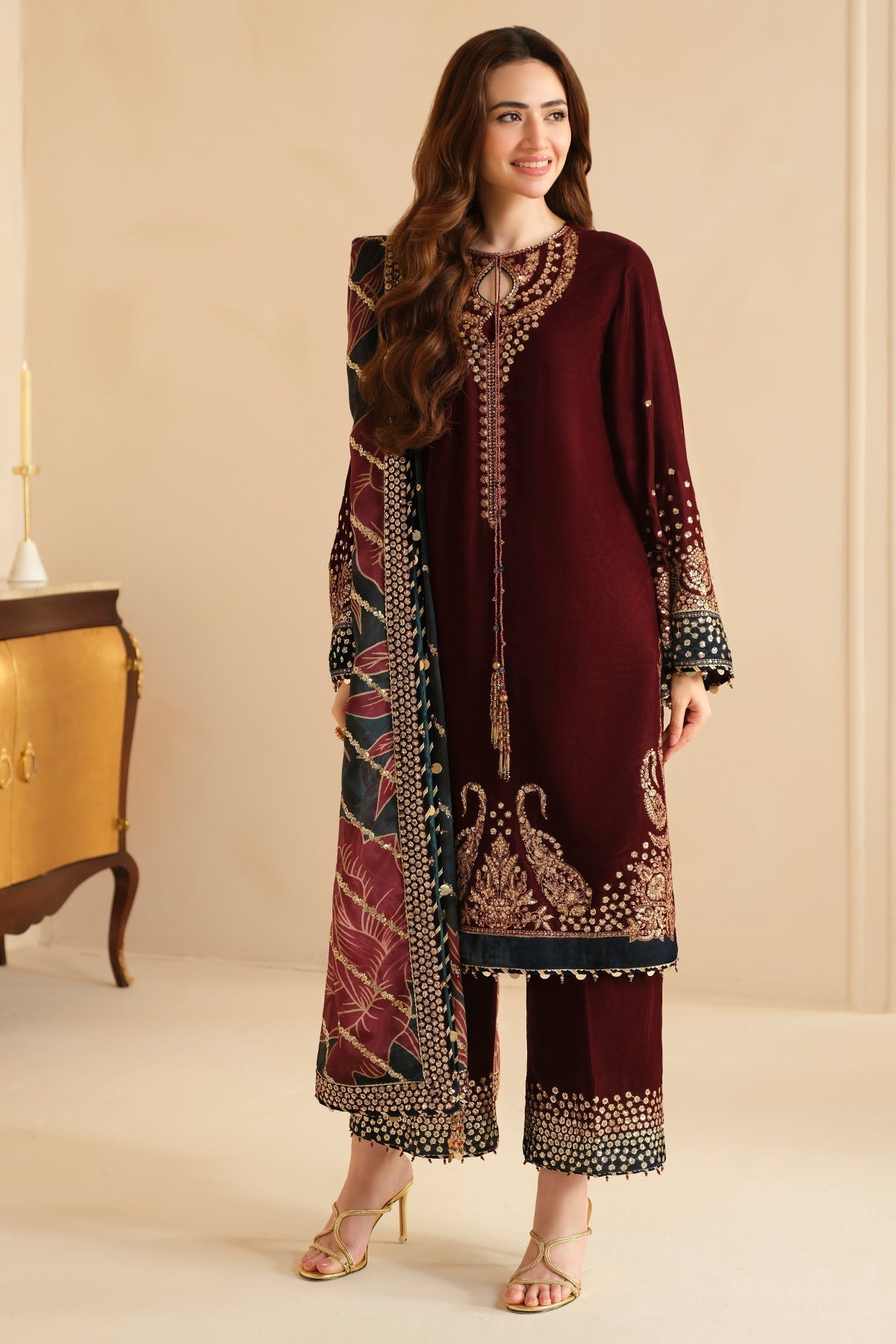 Jazmin-Embroidered Lawn Unstitched 3pc