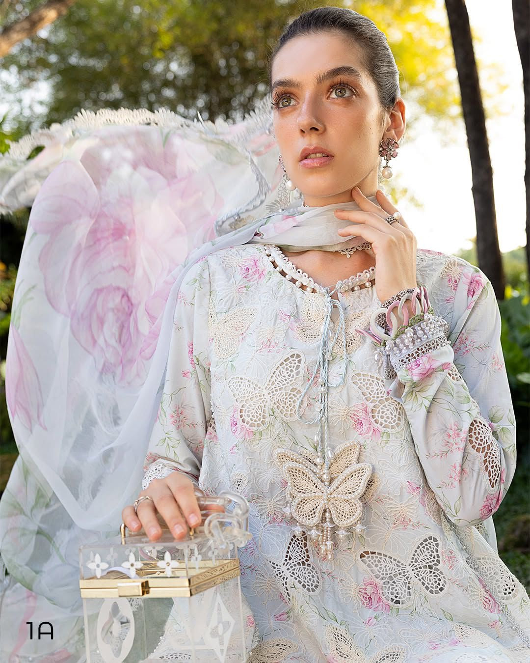 Maria B- Chikankari Embroidered Lawn Unstitched 3pc with Ready to wear Chiffon Dupatta