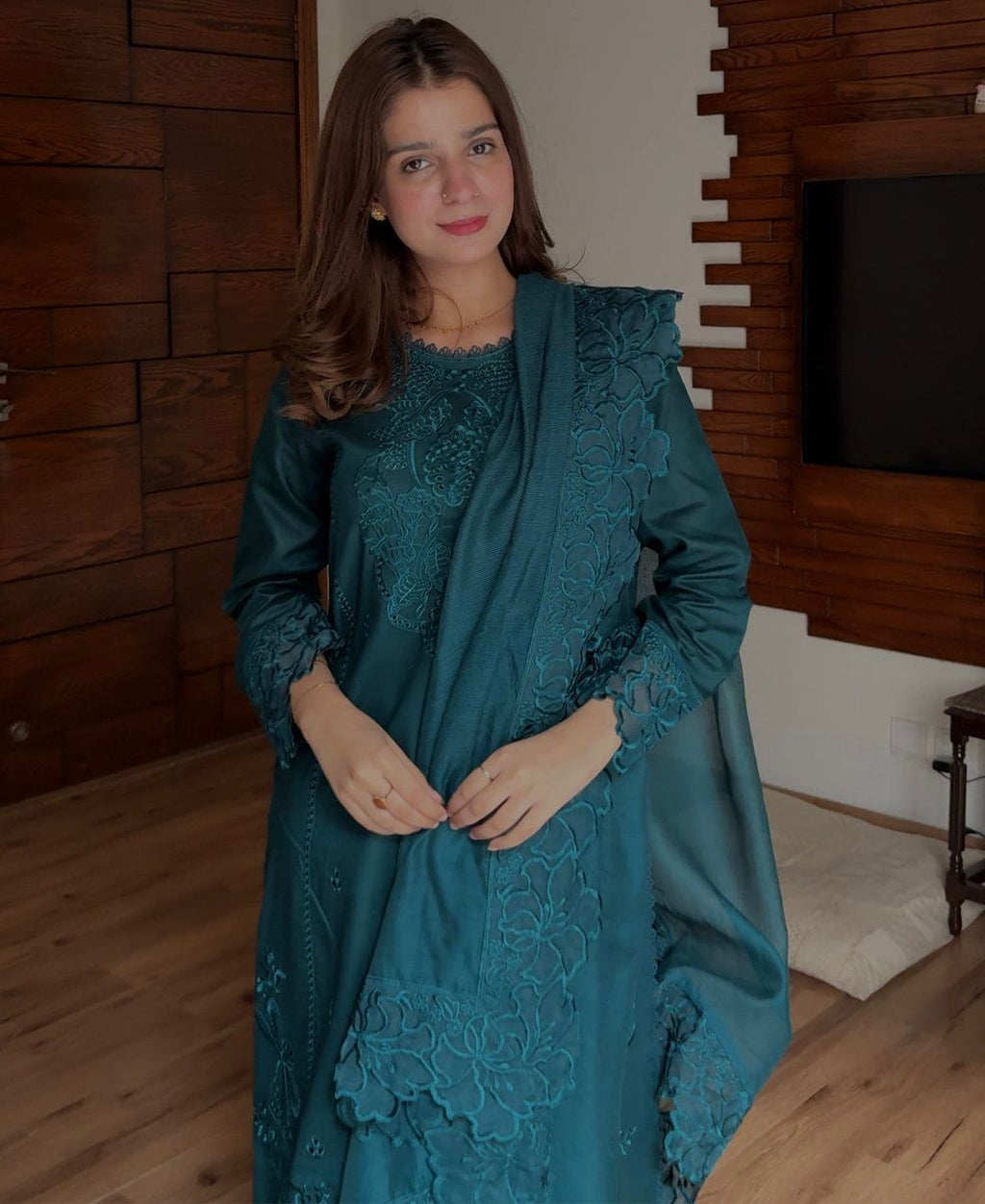 URGE | 3PC EMB SUITS