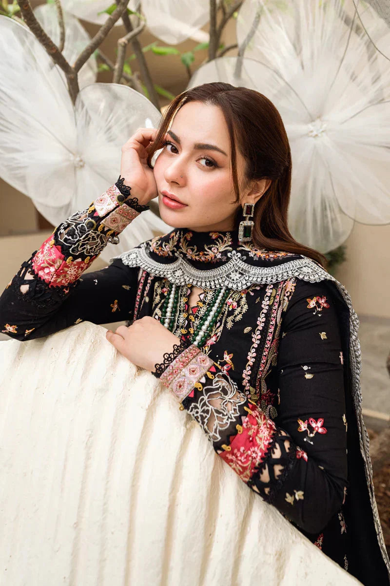 3 Piece - Unstitched Fully Embroidered Preminum Lawn Fabric